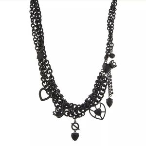 Elegant Black Necklace